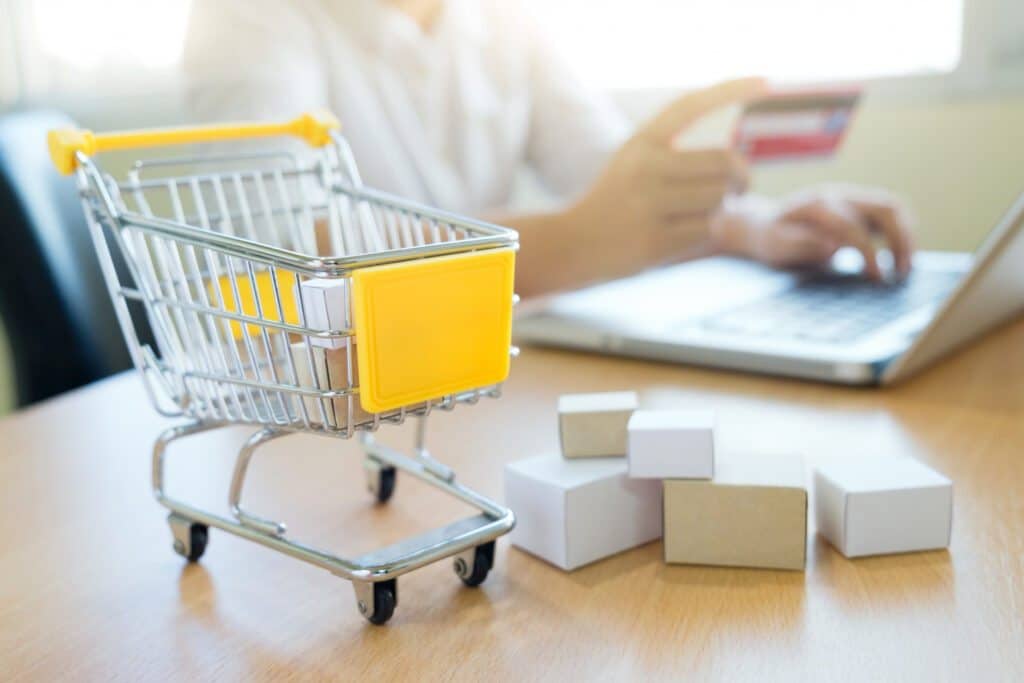 Compras online: como economizar no Mercado Livre?