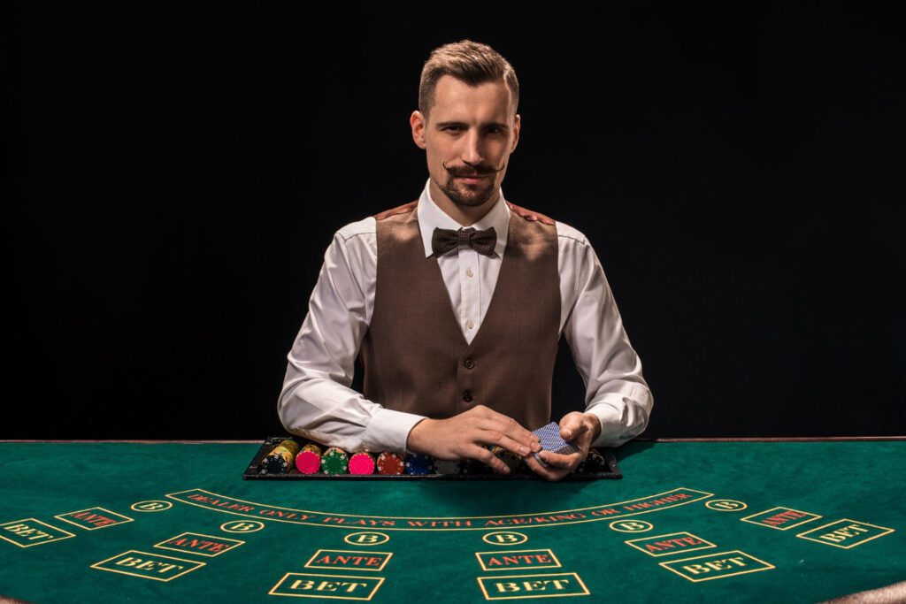 Como Dominar o Poker e Vencer - Seu Guia Prático