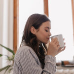 Café e bem-estar: o ritual matinal que ajuda a reduzir o estresse e melhorar o foco