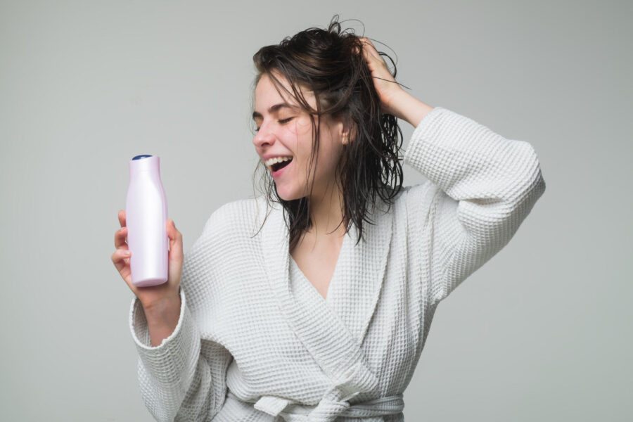 Vantagens do shampoo detox na rotina capilar
