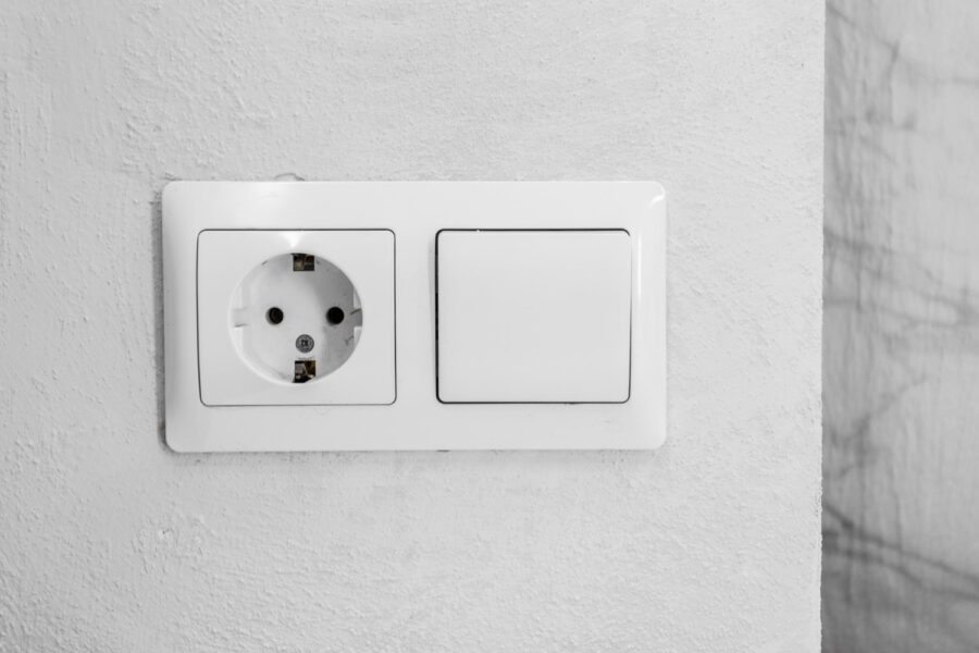 Como escolher a melhor marca de tomadas e interruptores para sua obra