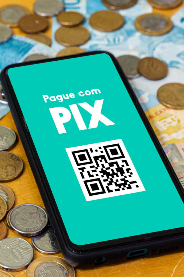 Pix assume protagonismo entre os métodos de pagamento no Brasil